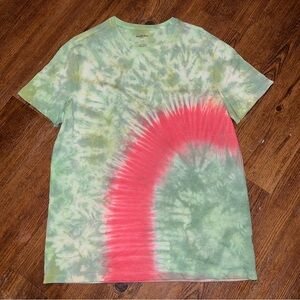⭐️Goodfellow & Co Green Tie-Dye Candy Cane Short Sleeve Shirt Size L